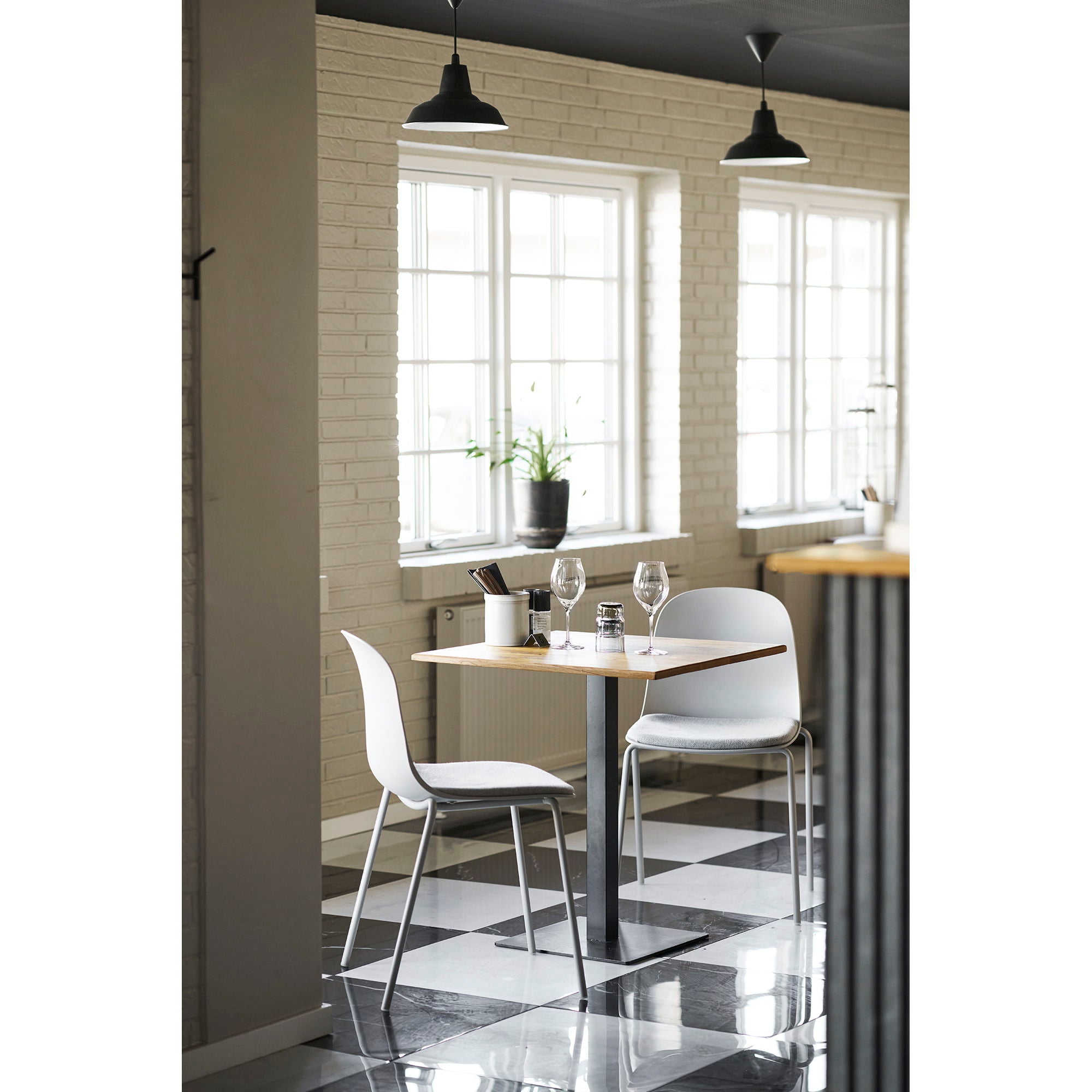 Chaise de salle à manger, gris clair