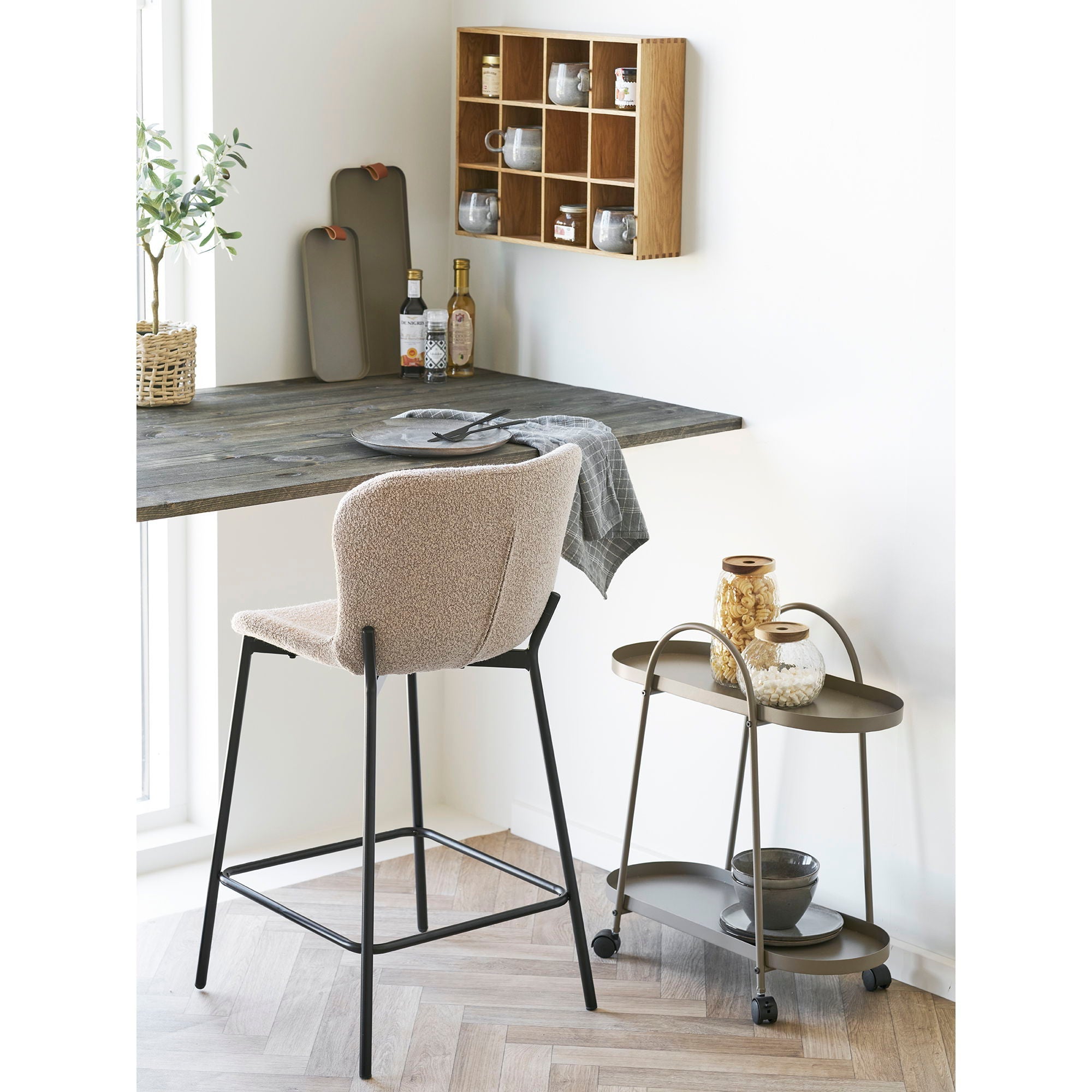 Chaise de comptoir, bouclé, beige, pieds noirs