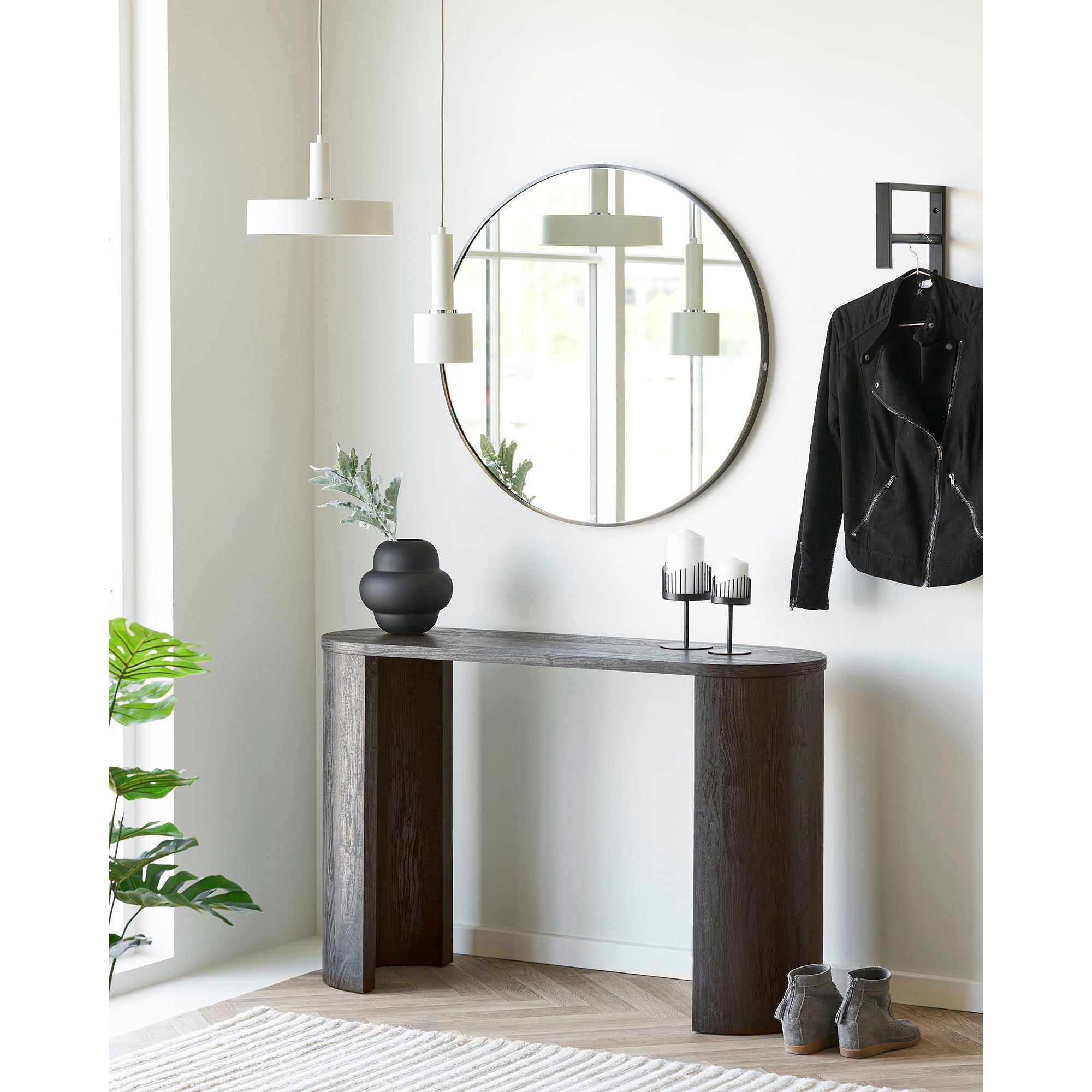 Bibione Console Table