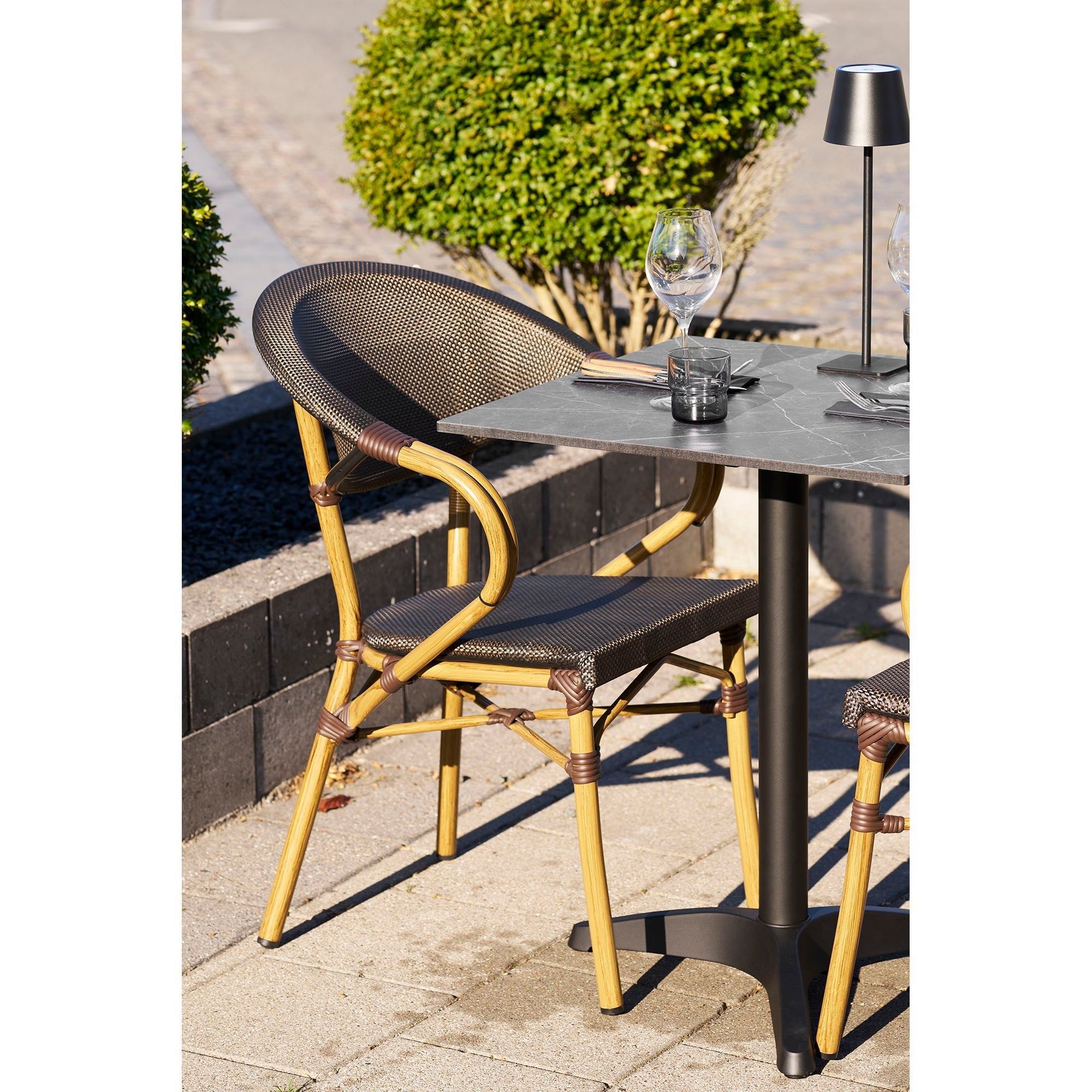 Chaise de salle à manger, marron foncé, structure effet bambou