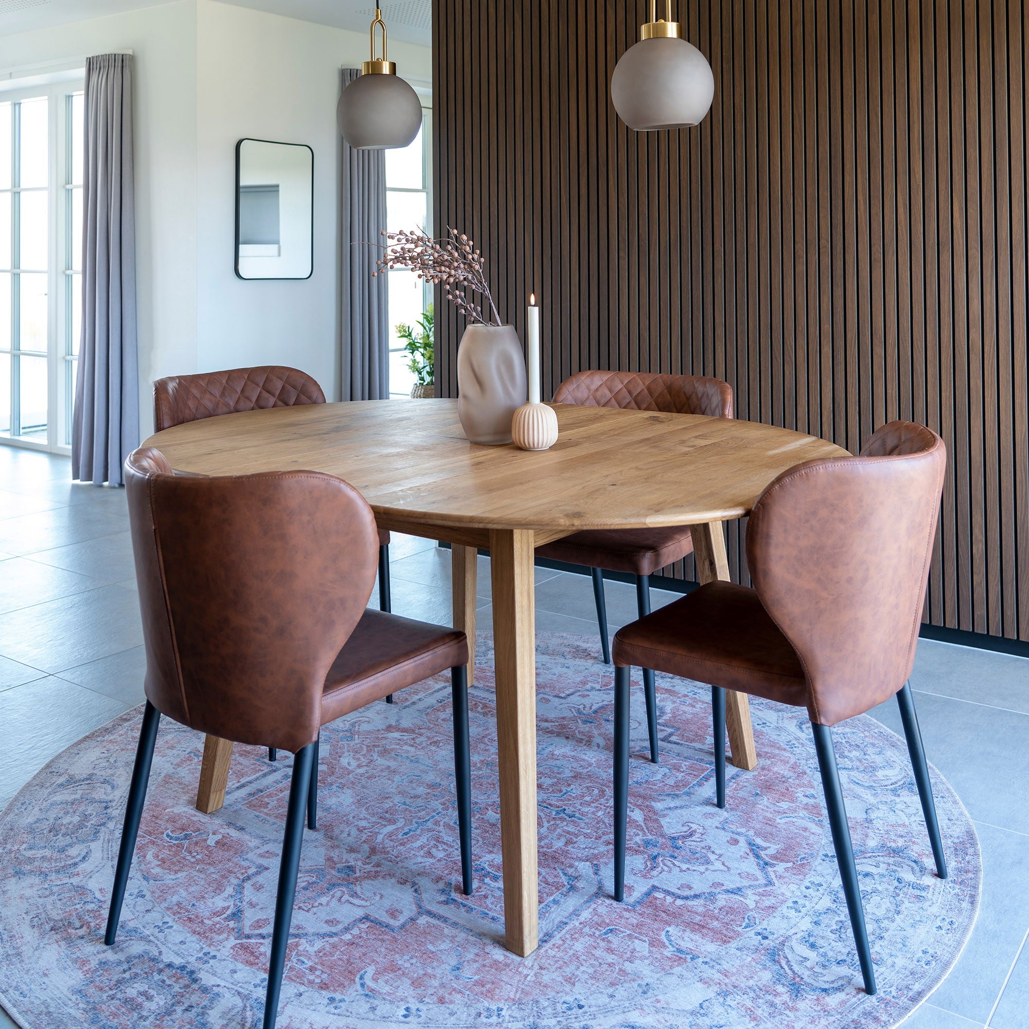 Metz and Pisa Dining Set