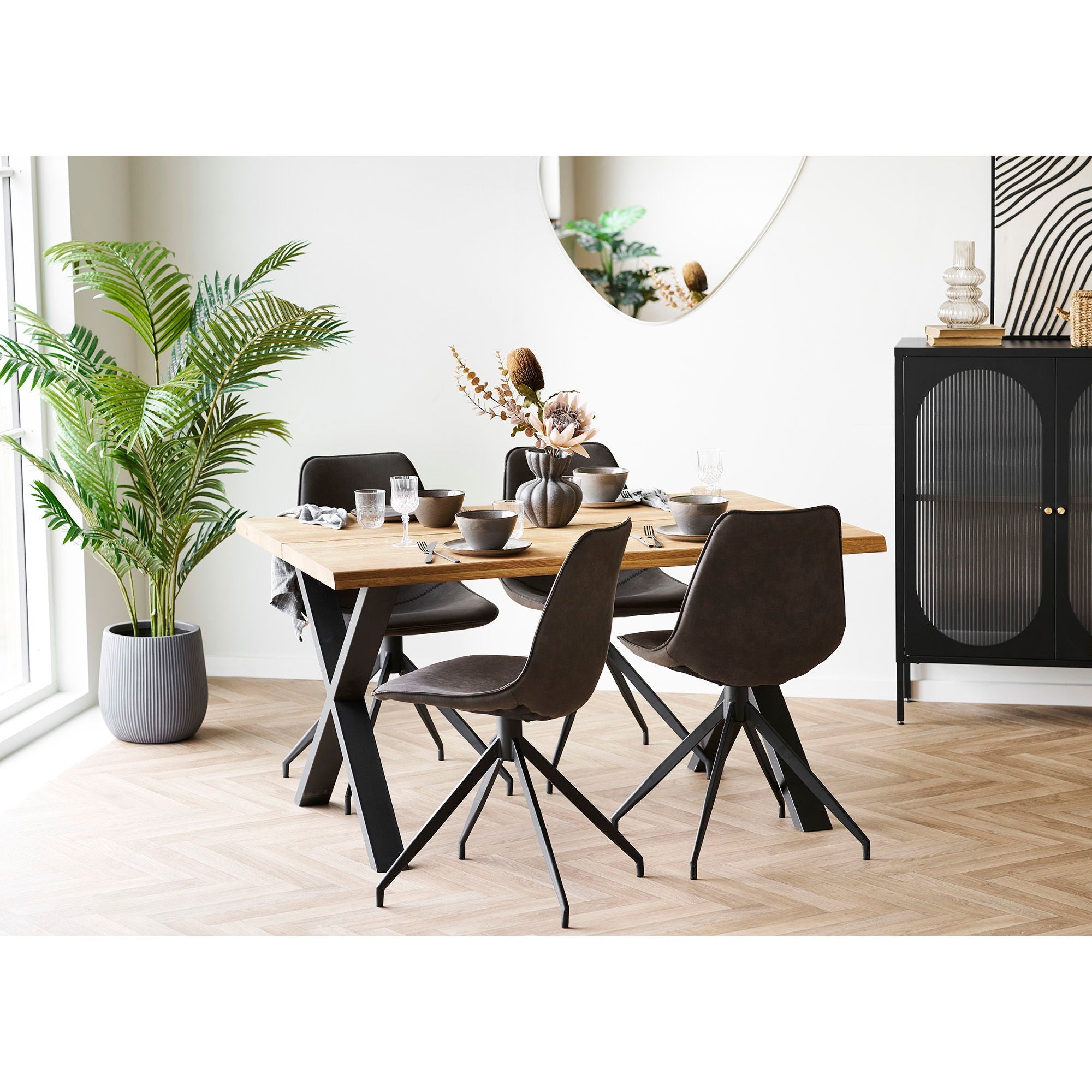 Toulon and Monaco Dining Set