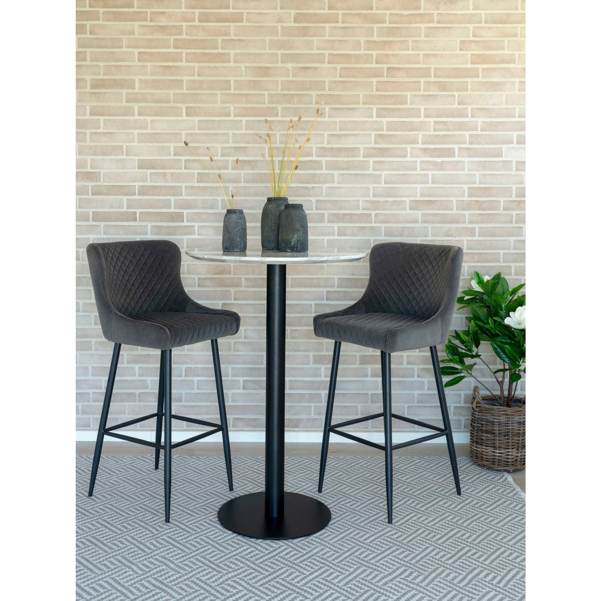 Velas Decorative Vases